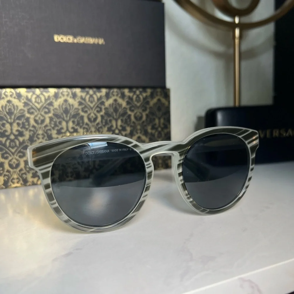 Dolce & Gabbana authentic dolce
